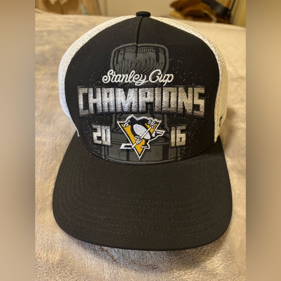 Other - 2016 Pittsburgh Penguins Stanley Cup Championship baseball hat NWT